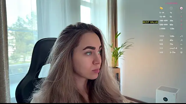 Snapshot of hotexclusive_ chatting on 3, 10, 2025 hotexclusive  online show from 3, 10, 2025