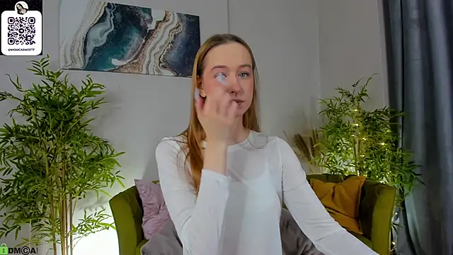 Sweett Monica online show from 5, 12, 2025