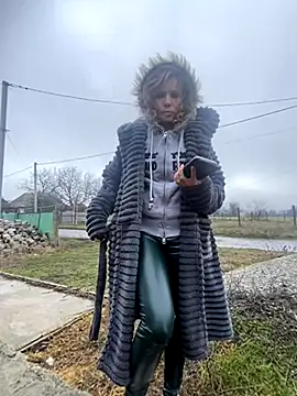 Anita-Smith online show from 22, 11, 2025