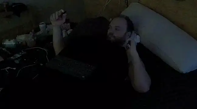 caressonnous online show from 4, 3, 2025