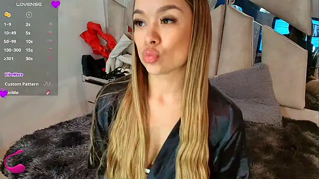 Natalyefoster online show from 21, 11, 2025