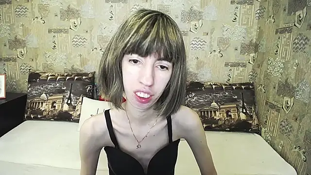 Snapshot of Unusual_G chatting on 22, 6, 2026 Unusual G online show from 22, 6, 2026