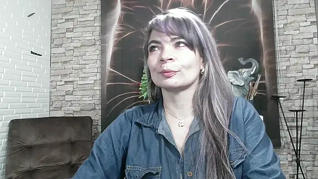 charlotedoll online show from 1, 1, 2025