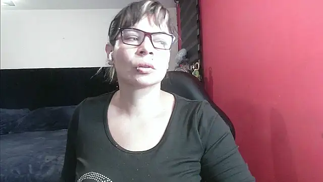 charlotedoll online show from 30, 10, 2025