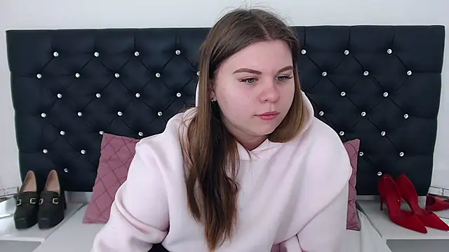 Snapshot of AbbyPleasure chatting on 11, 2, 2025 AbbyPleasure online show from 11, 2, 2025