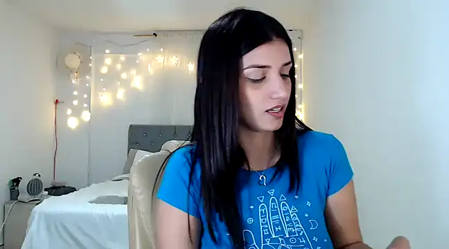 Snapshot of ZajiraShane chatting on 13, 12, 2024 ZajiraShane online show from 13, 12, 2024