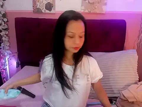 candysmitxxx online show from 20, 4, 2026