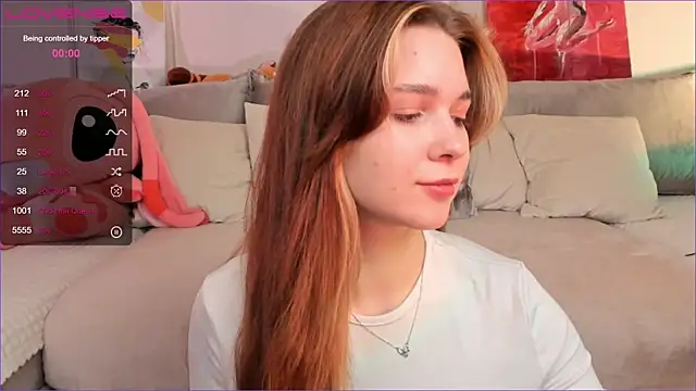 Frau Lina online show from 26, 10, 2025