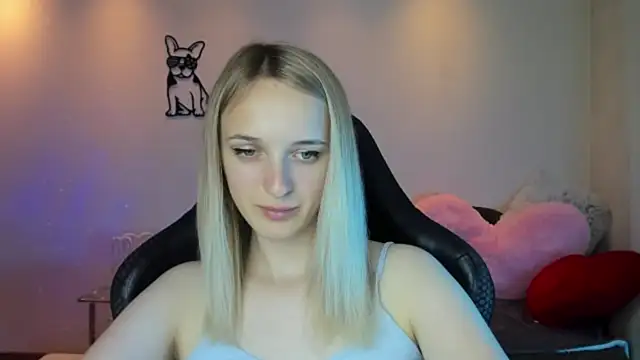 Snapshot of RouseReed chatting on 10, 7, 2026 RouseReed online show from 10, 7, 2026