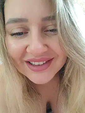 Snapshot of LadyLolyPop_ chatting on 27, 9, 2025 LadyLolyPop online show from 27, 9, 2025