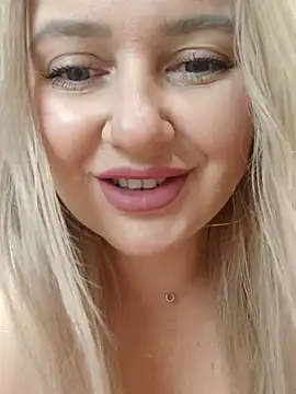 Snapshot of LadyLolyPop_ chatting on 3, 10, 2025 LadyLolyPop online show from 3, 10, 2025