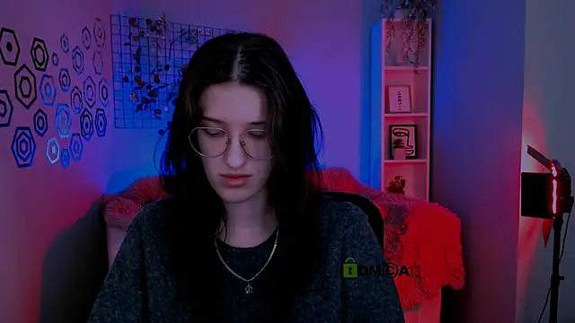 Snapshot of scarlet_mooore chatting on 3, 12, 2025 scarlet mooore online show from 3, 12, 2025