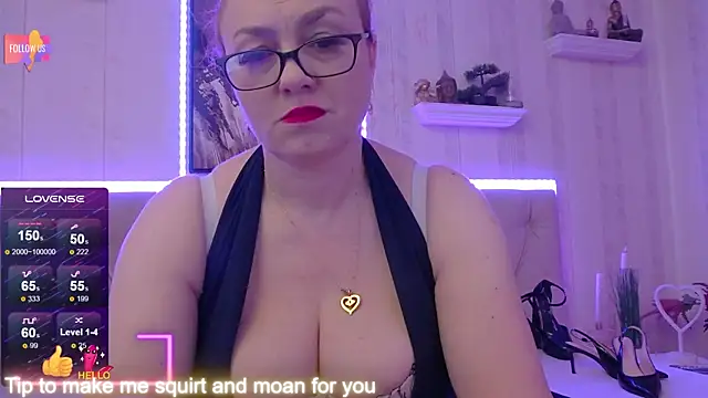 Snapshot of LadyJeen chatting on 13, 1, 2025 LadyJeen online show from 13, 1, 2025