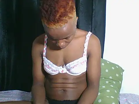 Snapshot of AfricanPrincess24 chatting on 10, 9, 2025 AfricanPrincess24 online show from 10, 9, 2025