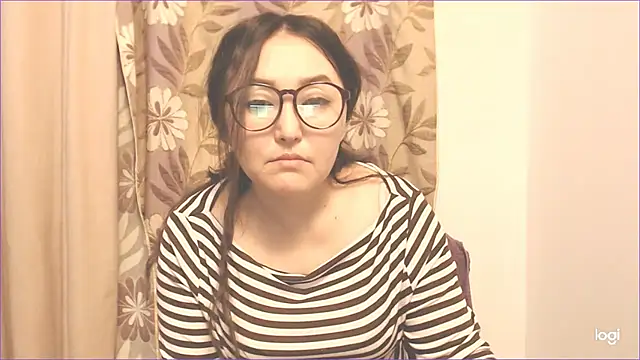 Snapshot of hrnyteacher chatting on 14, 2, 2025 hrnyteacher online show from 14, 2, 2025