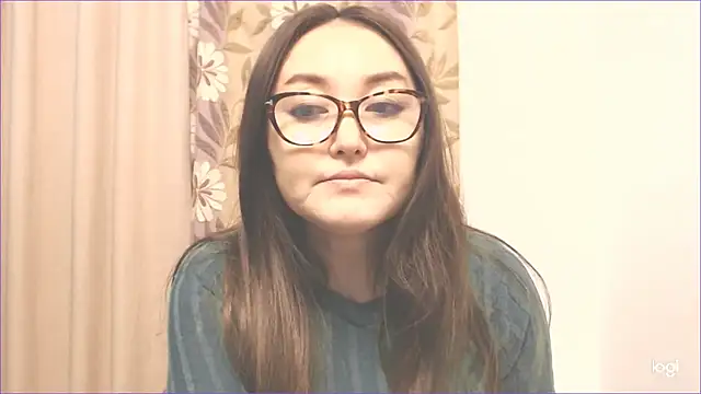 Snapshot of hrnyteacher chatting on 28, 10, 2025 hrnyteacher online show from 28, 10, 2025