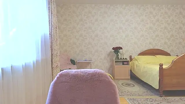 Snapshot of me_lissa_sun13 chatting on 15, 9, 2025 me lissa sun13 online show from 15, 9, 2025