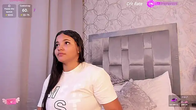 Snapshot of EmmaWeest chatting on 5, 12, 2024 EmmaWeest online show from 5, 12, 2024