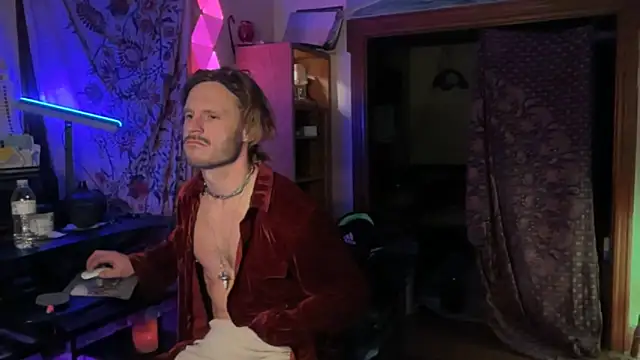 Snapshot of CowboyZuhly chatting on 15, 1, 2026 CowboyZuhly online show from 15, 1, 2026