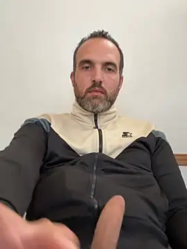 leon3875 online show from 27, 2, 2026