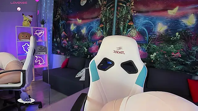 Snapshot of TiffanyBatson chatting on 21, 1, 2025 TiffanyBatson online show from 21, 1, 2025