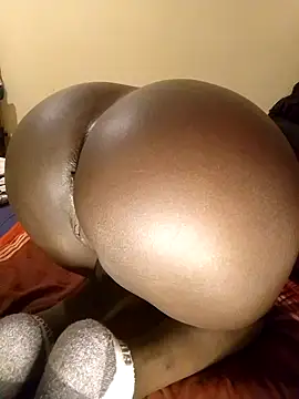 Misskhalifa  online show from 18, 9, 2025