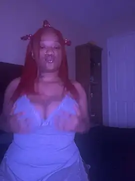 Snapshot of KiDaBrat chatting on 4, 2, 2025 KiDaBrat online show from 4, 2, 2025