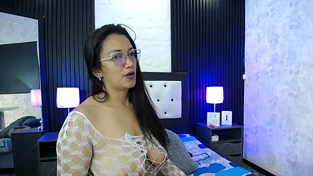 dayana mendoza69 online show from 6, 3, 2025