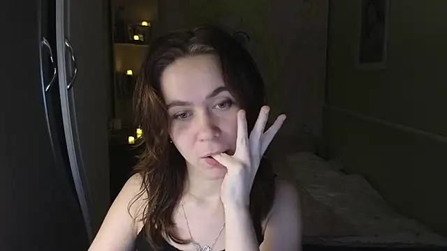 Riley Roo online show from 3, 12, 2025