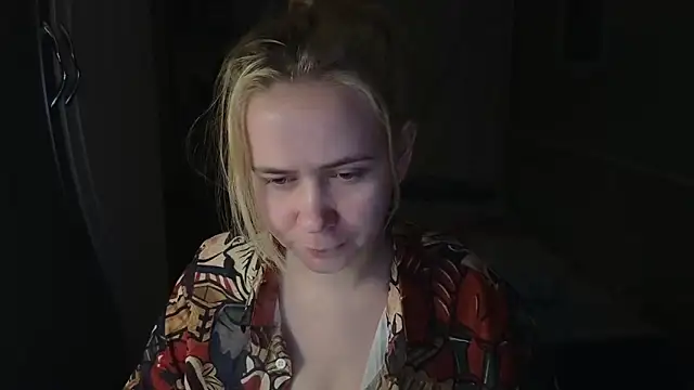 Riley Roo online show from 11, 2, 2026