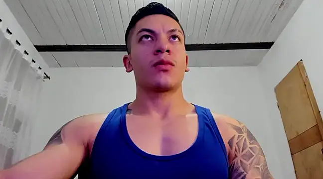 Snapshot of aquiles_51 chatting on 12, 12, 2024 aquiles 51 online show from 12, 12, 2024