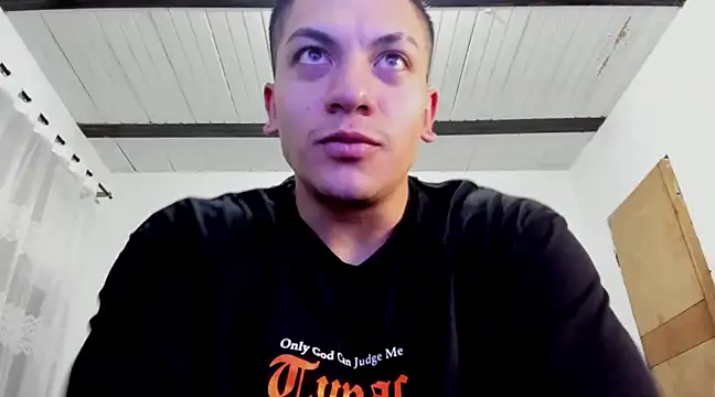 Snapshot of aquiles_51 chatting on 29, 12, 2024 aquiles 51 online show from 29, 12, 2024