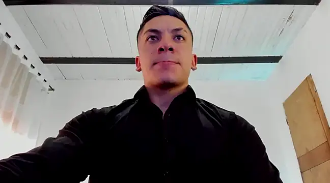 Snapshot of aquiles_51 chatting on 4, 2, 2025 aquiles 51 online show from 4, 2, 2025