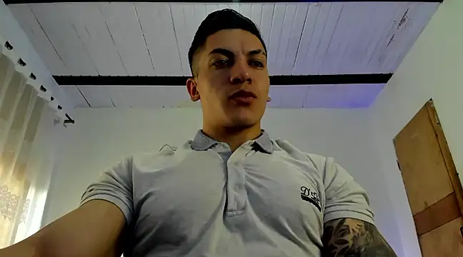 Snapshot of aquiles_51 chatting on 24, 2, 2025 aquiles 51 online show from 24, 2, 2025