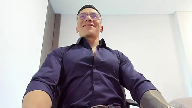 Snapshot of aquiles_51 chatting on 12, 6, 2026 aquiles 51 online show from 12, 6, 2026