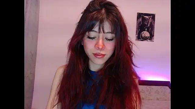 SuzzyyM online show from 28, 7, 2026