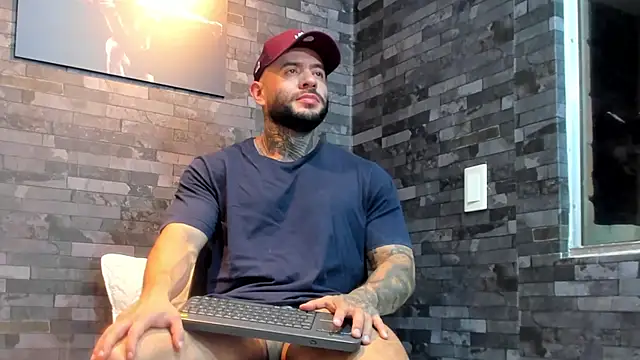 Snapshot of BruceDallas chatting on 20, 2, 2026 BruceDallas online show from 20, 2, 2026