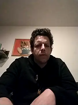 Knuffelstaaf123 online show from 23, 3, 2025