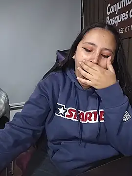 Cute Penelope online show from 8, 4, 2026