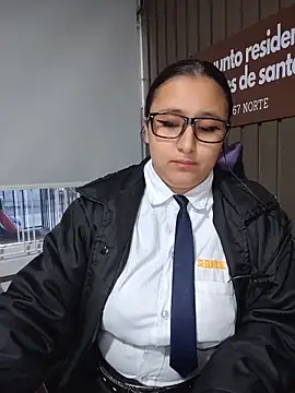 Cute Penelope online show from 3, 6, 2026