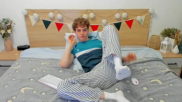 Fandi 777 online show from 6, 3, 2025