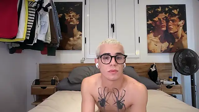 Snapshot of Cristian_Delgado chatting on 14, 7, 2026 Cristian Delgado online show from 14, 7, 2026