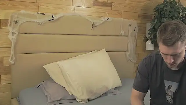 EthanPinkman online show from 23, 10, 2025