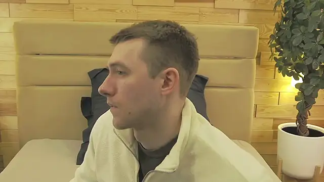 EthanPinkman online show from 10, 4, 2026