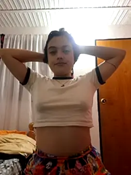 Snapshot of littlemelii chatting on 17, 6, 2026 littlemelii online show from 17, 6, 2026