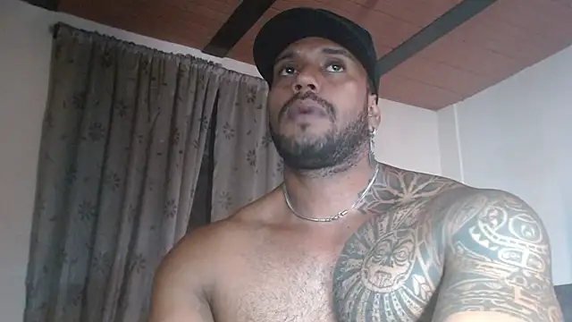 Snapshot of manolofitt chatting on 22, 5, 2026 manolofitt online show from 22, 5, 2026