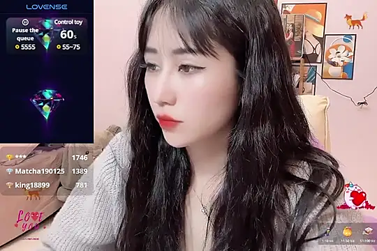 Snapshot of _LLisa_ chatting on 27, 2, 2025 LLisa online show from 27, 2, 2025