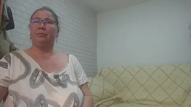 EmmaSquirt online show from 13, 2, 2025