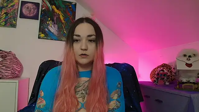 PinkHurricaneOfficial online show from 20, 2, 2026