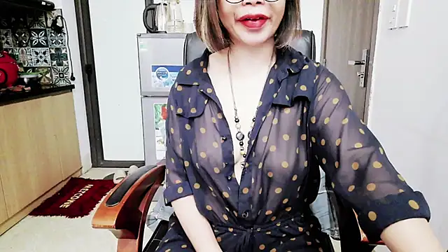 Miu-Le online show from 17, 11, 2025